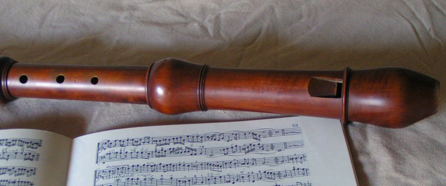 une flûte à bec ténor d'après la "vraie flûte de concert" de Stanesby Junior